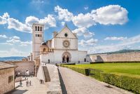 Die Basilika San Francesco ist eines der Wahrzeichen von Assisi.